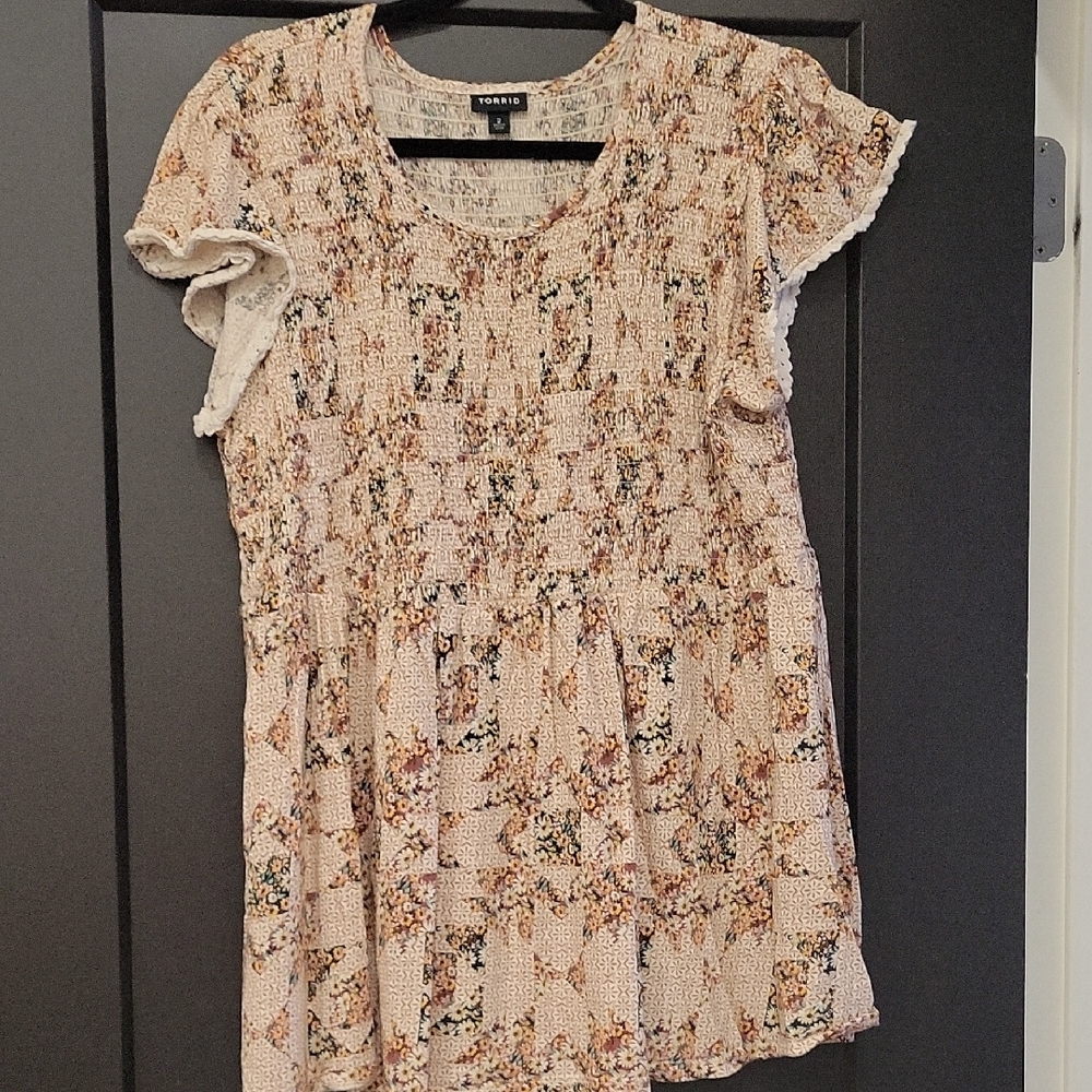 Torrid Floral Beige Blouse